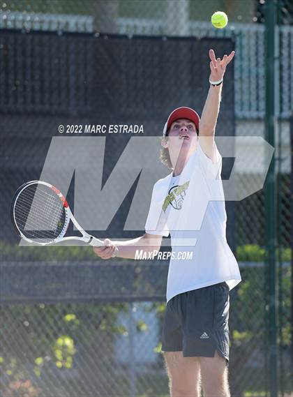 Thumbnail 3 in Keswick Christian vs St. Petersburg Catholic photogallery.