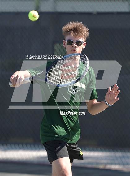 Thumbnail 3 in Keswick Christian vs St. Petersburg Catholic photogallery.