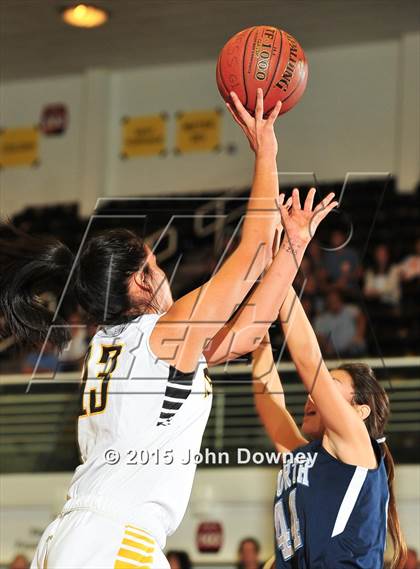 Thumbnail 1 in North vs. El Dorado (CIF SS D3AA Final) photogallery.