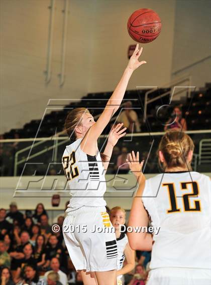 Thumbnail 1 in North vs. El Dorado (CIF SS D3AA Final) photogallery.