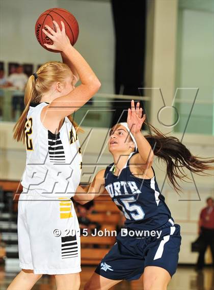 Thumbnail 1 in North vs. El Dorado (CIF SS D3AA Final) photogallery.