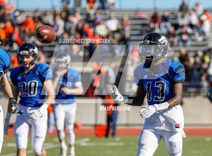 Thumbnail 3 in Grandview vs. Lakewood (CHSAA 5A Round 1 Playoff)  photogallery.