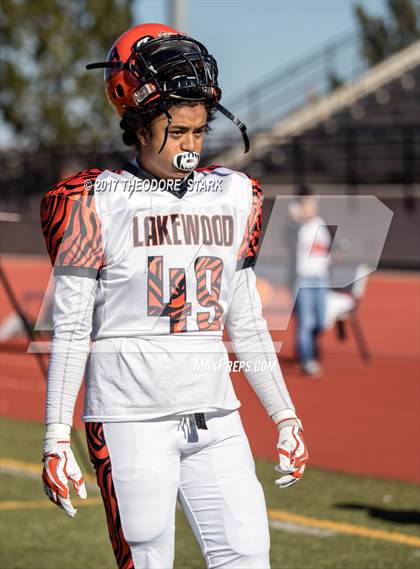 Thumbnail 1 in Grandview vs. Lakewood (CHSAA 5A Round 1 Playoff)  photogallery.