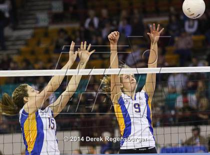 Thumbnail 2 in Fairview vs Rampart (CHSAA 5A Playoff) photogallery.