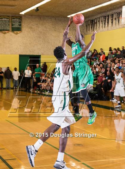 Thumbnail 3 in Moreau Catholic vs. Drake (CIF NCS D3 Semifinal) photogallery.