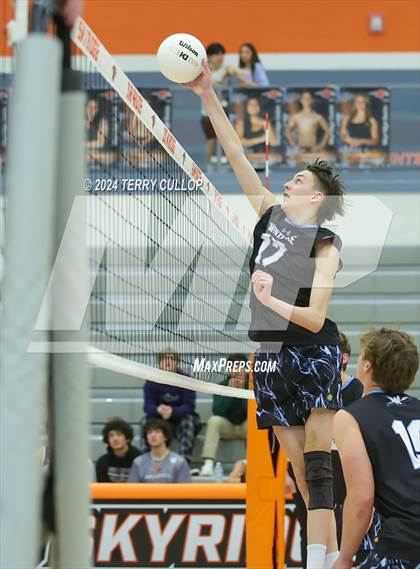 Thumbnail 2 in Westlake @ Skyridge photogallery.