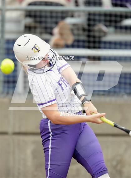 Thumbnail 2 in Trinity vs Timber Creek photogallery.