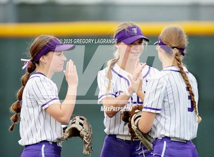 Thumbnail 2 in Trinity vs Timber Creek photogallery.