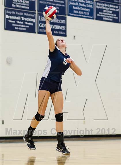 Thumbnail 2 in Briar Woods @ Woodgrove photogallery.