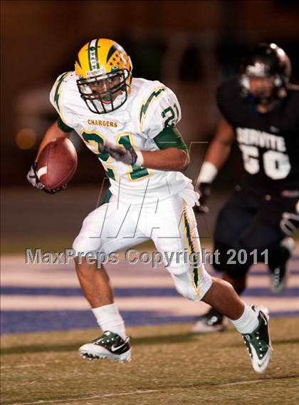 Thumbnail 3 in Edison @ Servite photogallery.