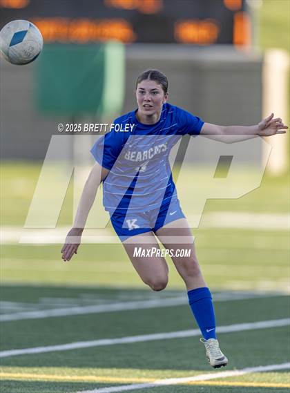 Thumbnail 2 in Kearney vs. Lincoln East photogallery.