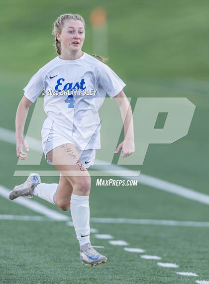 Thumbnail 1 in Kearney vs. Lincoln East photogallery.