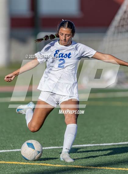 Thumbnail 3 in Kearney vs. Lincoln East photogallery.