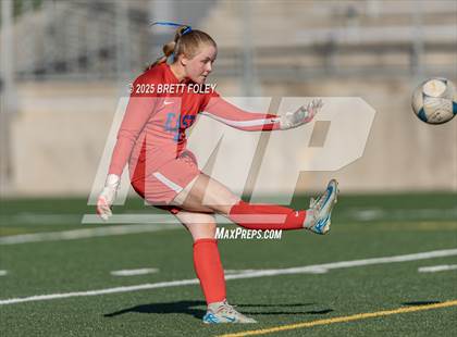 Thumbnail 1 in Kearney vs. Lincoln East photogallery.