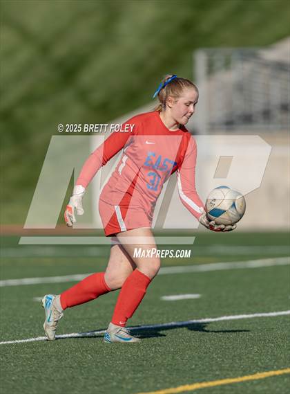 Thumbnail 2 in Kearney vs. Lincoln East photogallery.