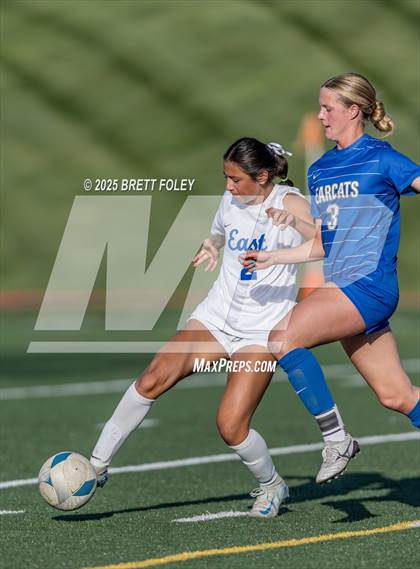 Thumbnail 3 in Kearney vs. Lincoln East photogallery.