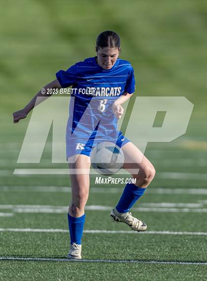 Thumbnail 3 in Kearney vs. Lincoln East photogallery.