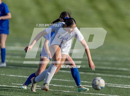 Thumbnail 1 in Kearney vs. Lincoln East photogallery.