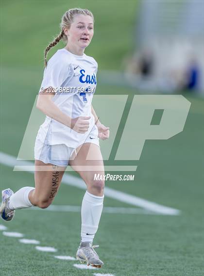 Thumbnail 2 in Kearney vs. Lincoln East photogallery.