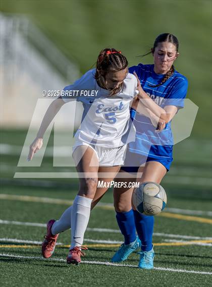 Thumbnail 1 in Kearney vs. Lincoln East photogallery.