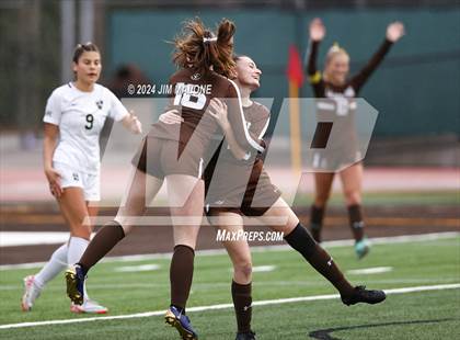 Thumbnail 1 in Archbishop Mitty @ Saint Francis (CIFState NorCal D1 Semifinals) photogallery.