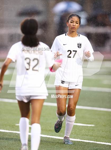 Thumbnail 2 in Archbishop Mitty @ Saint Francis (CIFState NorCal D1 Semifinals) photogallery.