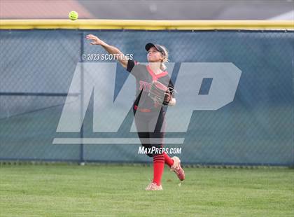 Thumbnail 3 in Circleville @ Teays Valley photogallery.