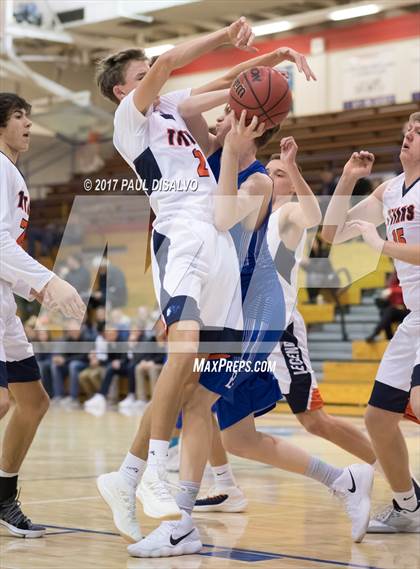 Thumbnail 2 in Broomfield vs. Legend photogallery.