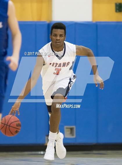 Thumbnail 2 in Broomfield vs. Legend photogallery.
