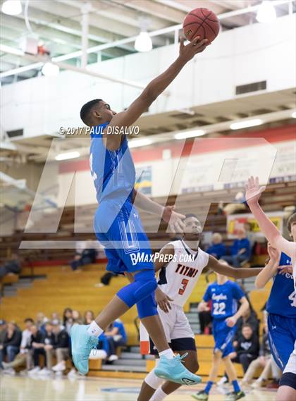 Thumbnail 2 in Broomfield vs. Legend photogallery.