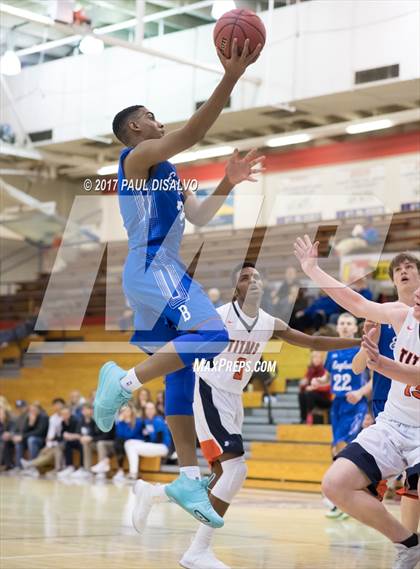 Thumbnail 1 in Broomfield vs. Legend photogallery.