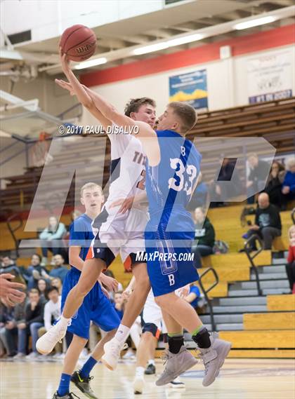Thumbnail 2 in Broomfield vs. Legend photogallery.
