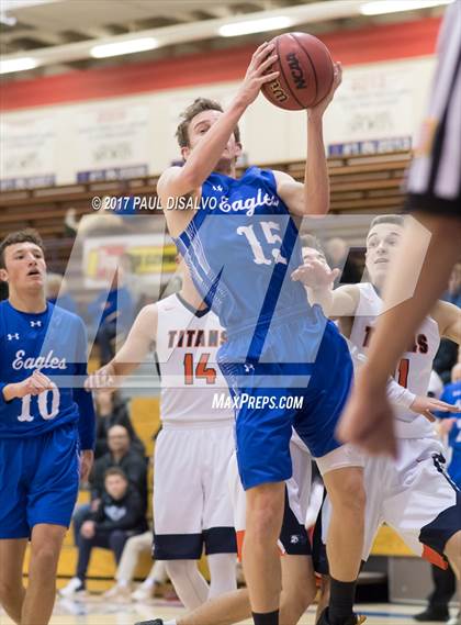 Thumbnail 3 in Broomfield vs. Legend photogallery.