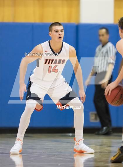 Thumbnail 3 in Broomfield vs. Legend photogallery.