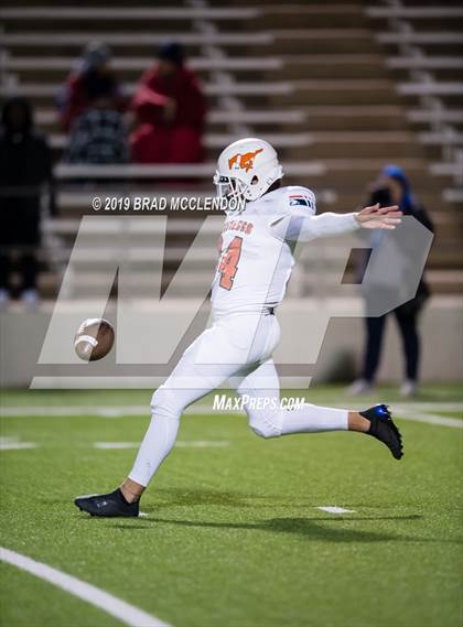 Thumbnail 2 in South Garland vs Sachse photogallery.