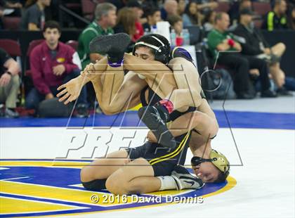 Thumbnail 1 in CIF State Boys Wrestling Championships (Round 3) photogallery.