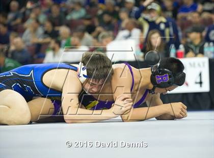 Thumbnail 3 in CIF State Boys Wrestling Championships (Round 3) photogallery.