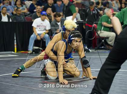 Thumbnail 1 in CIF State Boys Wrestling Championships (Round 3) photogallery.