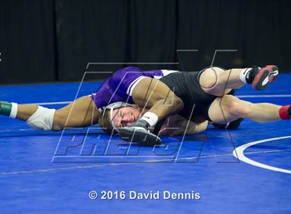 Thumbnail 1 in CIF State Boys Wrestling Championships (Round 3) photogallery.