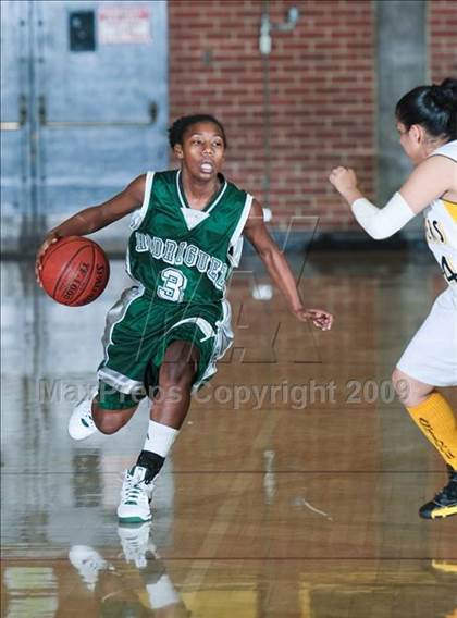Thumbnail 1 in Rodriguez vs. Antioch (West Coast Jamboree) photogallery.