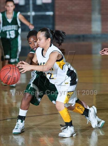 Thumbnail 3 in Rodriguez vs. Antioch (West Coast Jamboree) photogallery.