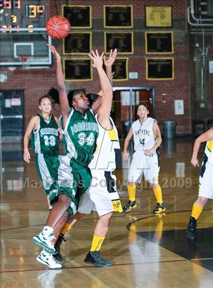 Thumbnail 3 in Rodriguez vs. Antioch (West Coast Jamboree) photogallery.
