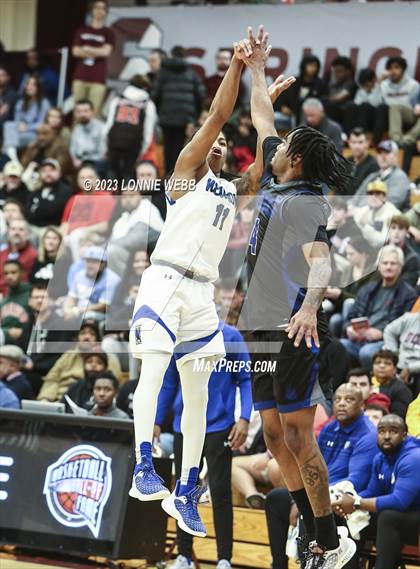 Thumbnail 2 in Newton vs. IMG Academy (Spalding Hoophall Classic) photogallery.