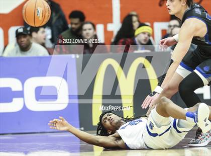 Thumbnail 3 in Newton vs. IMG Academy (Spalding Hoophall Classic) photogallery.