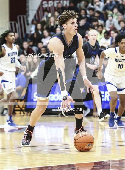 Thumbnail 2 in Newton vs. IMG Academy (Spalding Hoophall Classic) photogallery.