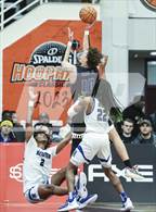 Photo from the gallery "Newton vs. IMG Academy (Spalding Hoophall Classic)"