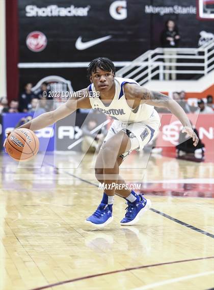 Thumbnail 2 in Newton vs. IMG Academy (Spalding Hoophall Classic) photogallery.