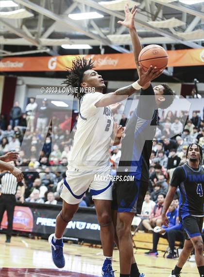 Thumbnail 1 in Newton vs. IMG Academy (Spalding Hoophall Classic) photogallery.