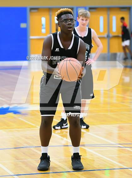 Thumbnail 3 in Greenway vs. Glendale Prep Academy (Sunnyslope Hoopsgiving Tournament)  photogallery.