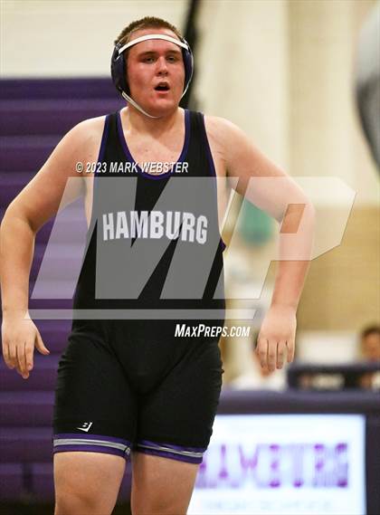 Thumbnail 2 in East Aurora @ Hamburg photogallery.